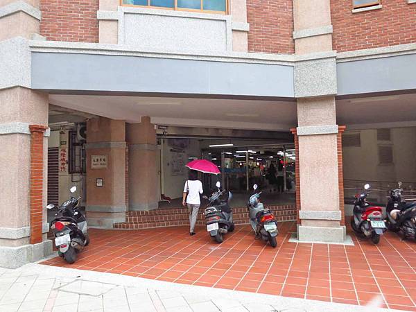 【台北美食】林合發油飯粿店-迪化街永樂市場的百年老店