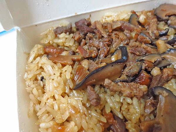 【台北美食】林合發油飯粿店-迪化街永樂市場的百年老店