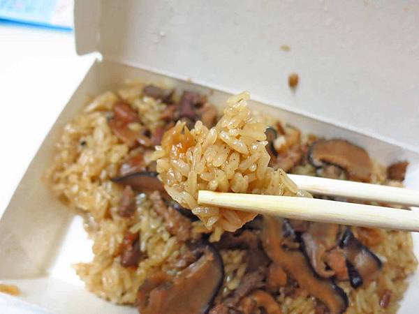 【台北美食】林合發油飯粿店-迪化街永樂市場的百年老店