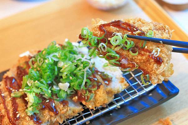 【彰化美食】五目坊茉莉館．茉莉公主的花園城堡-少女心大噴發的旋轉木馬餐廳