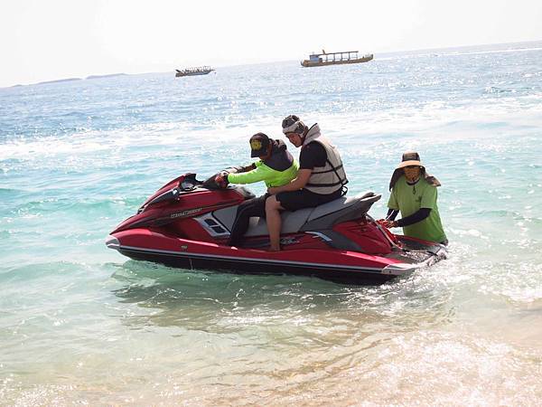 【澎湖旅遊】吉貝八合一水上活動-1日遊行程 【澎湖旅遊】吉貝八合一水上活動-1日遊行程