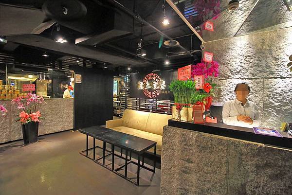 【台北餐廳】皇上吉饗極品唐風燒肉吃到飽-夜店風格般的厚切原肉吃到飽