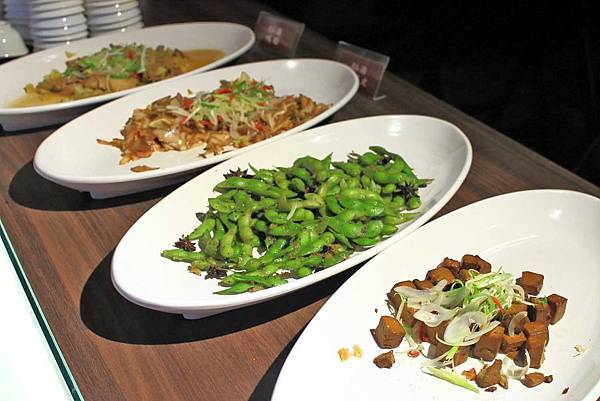 【台北餐廳】皇上吉饗極品唐風燒肉吃到飽-夜店風格般的厚切原肉吃到飽