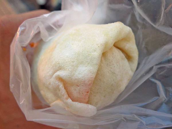 【桃園美食】旺仔潤餅-桃園火車站的超人氣銅板美食 【桃園美食】旺仔潤餅-桃園火車站的超人氣銅板美食