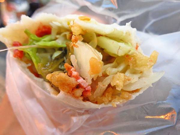 【桃園美食】旺仔潤餅-桃園火車站的超人氣銅板美食 【桃園美食】旺仔潤餅-桃園火車站的超人氣銅板美食