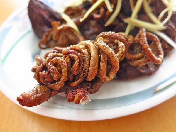 【台南美食】阿興虱目魚-只有在這才能吃到的美味蒜香飯