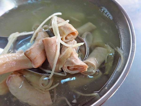 【新莊美食】福壽街無名米苔目-湯頭鮮甜不顯眼的小吃店