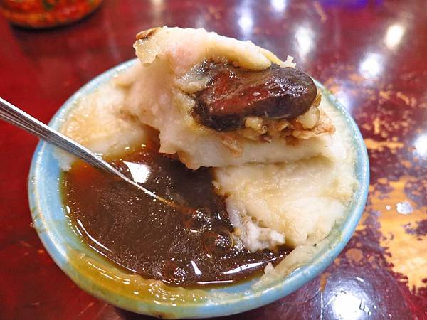 【板橋美食】碗粿之家板橋店-料多味美值得推薦的碗粿