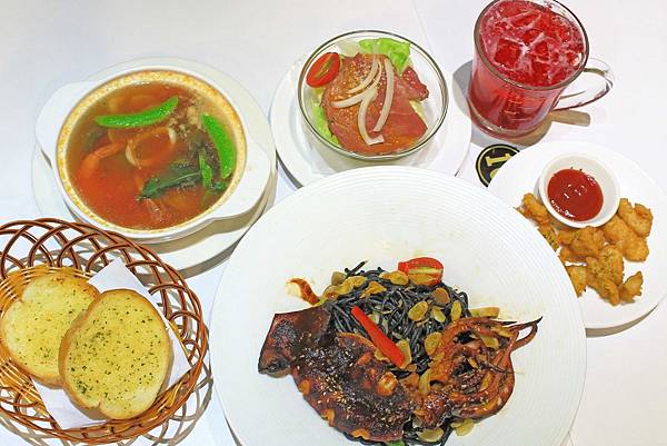 【新莊餐廳】MS.YE LU 義式廚房-一鍋一燒義式料理獨創新吃法