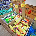 【異國食品展特賣會１０元起！】現場高達１００種以上的異國泡麵、飲料、餅乾、酒類等商品，通通任你挑任你選，還有3M專利涼衣感、知名品牌運動鞋大特價，許願聯合特賣會，數量有限要買要快～！