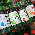 【異國食品展特賣會１０元起！】現場高達１００種以上的異國泡麵、飲料、餅乾、酒類等商品，通通任你挑任你選，還有3M專利涼衣感、知名品牌運動鞋大特價，許願聯合特賣會，數量有限要買要快～！