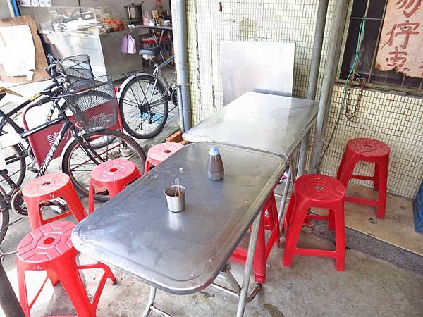 【三重美食】永安北路二段無名餐車-酸酸甜甜特別滋味的肉圓 【三重美食】永安北路二段無名餐車-酸酸甜甜特別滋味的肉圓