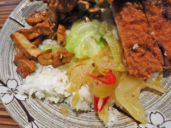 【台北美食】一級排骨-厚度1公分以上隱身西門町的排骨飯