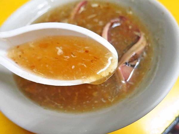 【板橋美食】媽祖廟邊魷魚羹-美味又便宜20元魯肉飯