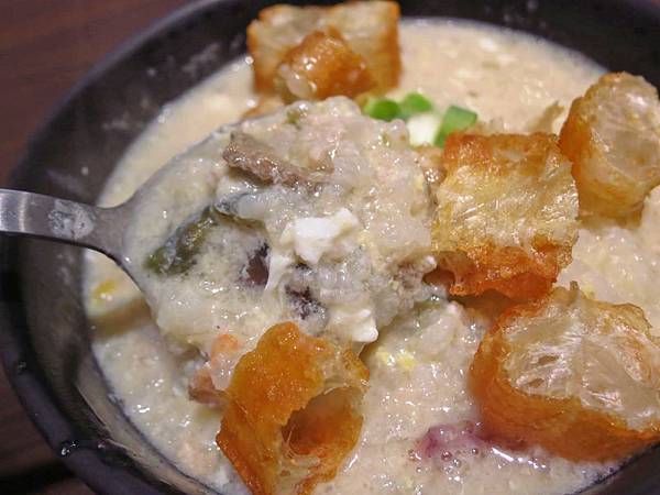 【台北美食】源士林粥品-內行人才知道的巷弄美食 【台北美食】源士林粥品-內行人才知道的巷弄美食