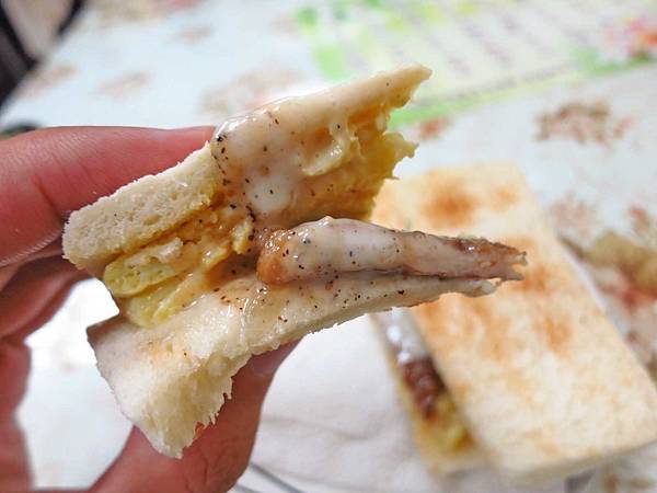 【蘆洲美食】阿良博士碳烤三明治-超美味必吃的燒肉蛋吐司