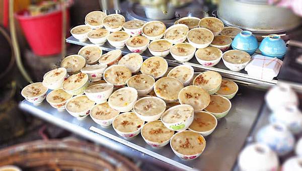 【三重美食】台南口味碗糕-軟Q夠味的碗糕與肉粽