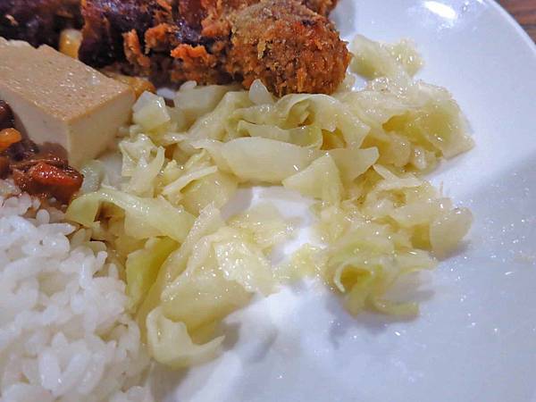 【台北美食】食來運轉-高CP值，魯肉飯免費無限量吃到飽