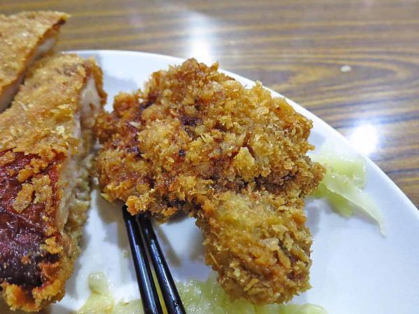 【台北美食】食來運轉-高CP值，魯肉飯免費無限量吃到飽