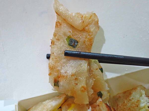 【台北美食】昌吉街手工蛋餅-像蔥油餅的大份量手工蛋餅