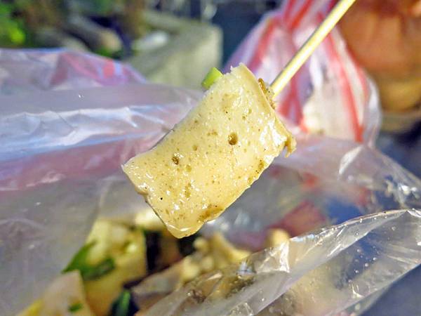 【台北美食】阿姨鹽水雞-士林夜市最受歡迎的鹽水雞 【台北美食】阿姨鹽水雞-士林夜市最受歡迎的鹽水雞