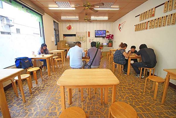 【中壢美食】雙陳魯肉飯-從無到有都是親自製的美味小吃