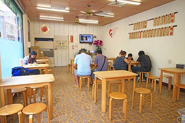 【中壢美食】雙陳魯肉飯-從無到有都是親自製的美味小吃