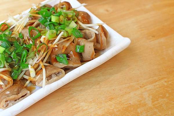 【中壢美食】雙陳魯肉飯-從無到有都是親自製的美味小吃