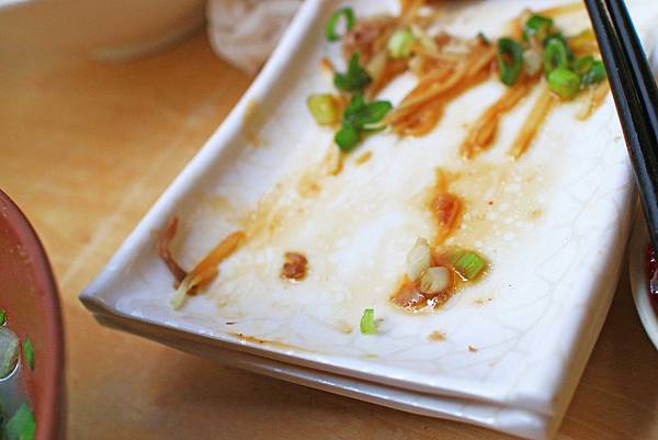 【中壢美食】雙陳魯肉飯-從無到有都是親自製的美味小吃