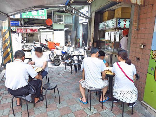 【板橋美食】文聖豆花專賣店-附近居民最愛的豆花店
