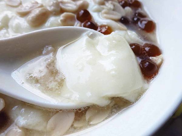 【板橋美食】文聖豆花專賣店-附近居民最愛的豆花店