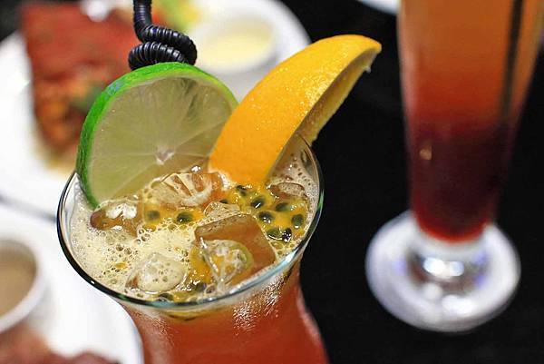 【台北美食】Fa cafe 天母店-深夜裡的咖啡酒館