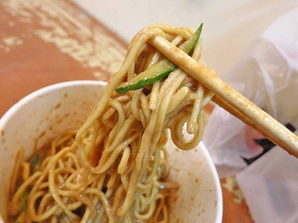 【台北美食】好朋友涼麵-內行人才知道的夜市美食