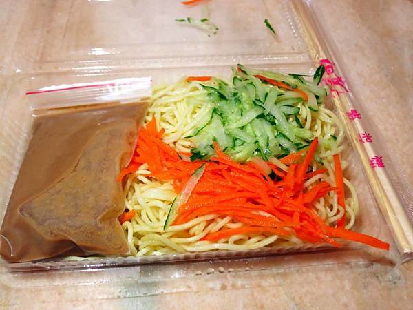 【台中美食】郭家水餃-1顆只要2.5元的超便宜水餃店