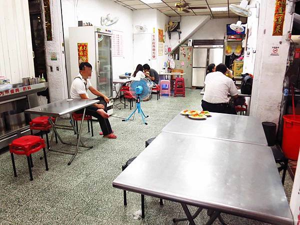 【台中美食】郭家水餃-1顆只要2.5元的超便宜水餃店