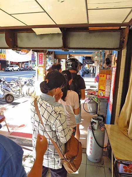 【台北美食】劉媽媽飯糰-電視媒體爭相報導的排隊早餐