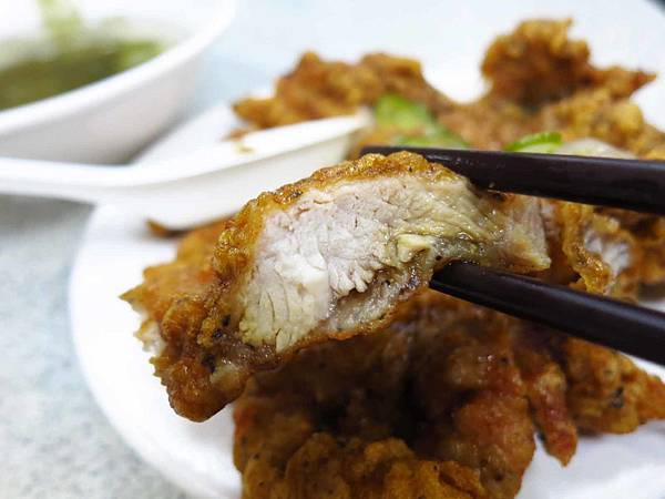 【台北美食】金園排骨-超過40年的排骨飯老店 【台北美食】金園排骨-超過40年的排骨飯老店