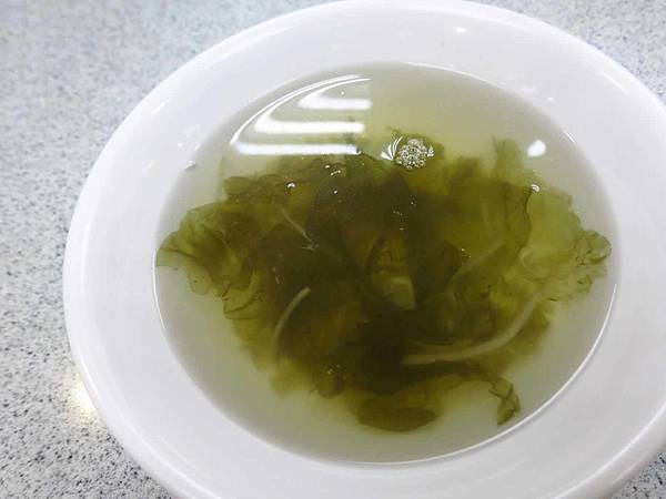 【台北美食】金園排骨-超過40年的排骨飯老店 【台北美食】金園排骨-超過40年的排骨飯老店