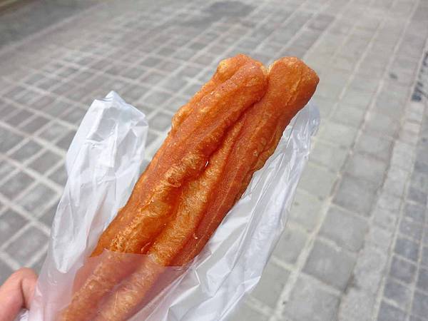 【桃園美食】新珉油條店-酥脆又美味的老油條 【桃園美食】新珉油條店-酥脆又美味的老油條