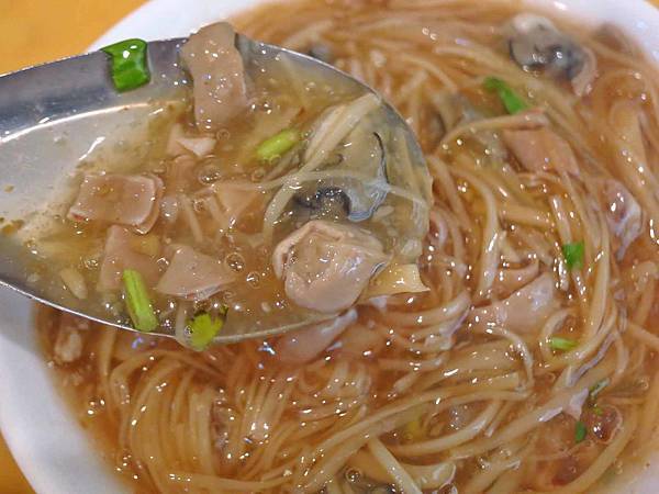 【新莊美食】台西蚵仔麵線-24小時全年無休的宵夜美食