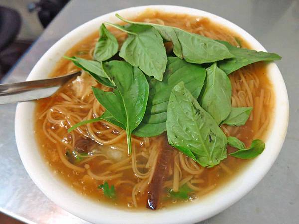 【三重美食】三重橋頭麵線-內行人才知道的麵線店