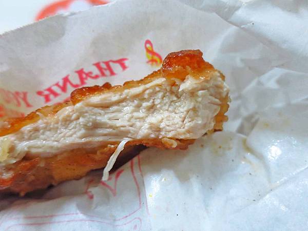 【蘆洲美食】卡滋卡滋香雞排-皮薄肉多汁的雞排