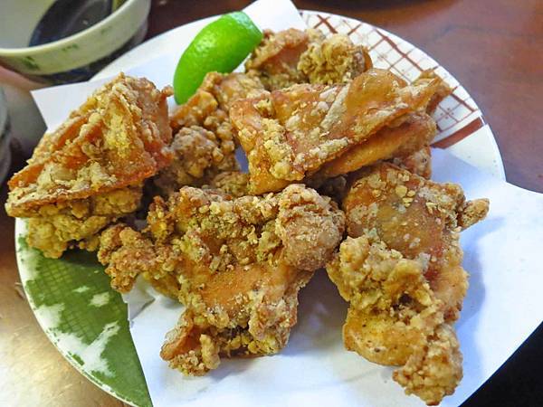 【台北美食】三味食堂-超級巨無霸鮭魚壽司