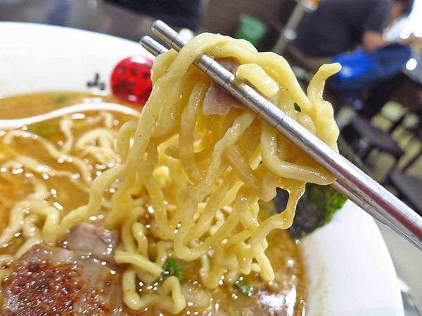 【台北美食】山形心心拉麵-只要100元就能吃到日本正統拉麵