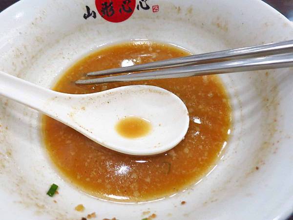 【台北美食】山形心心拉麵-只要100元就能吃到日本正統拉麵