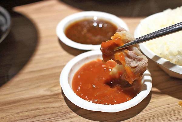 【板橋美食】鍋太爽篤行店-平民的價格、高檔的享受，CP值極高的臭臭鍋