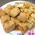 【三重美食】林記臭豆腐、大腸麵線-吃的到豆香味的超酥脆臭豆腐