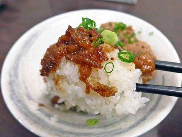 【台中美食】嵐肉燥專賣店-台中第二市場最好的肉燥飯