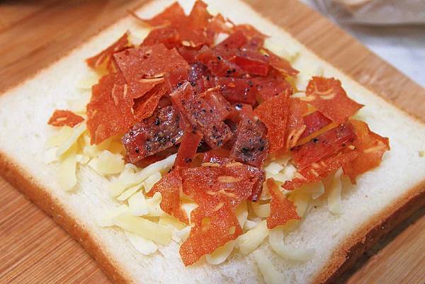 【中秋節最佳伴手禮】唯豐肉乾-肉乾結合中秋烤肉創意新吃法