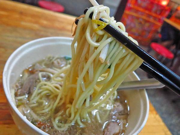 【三重美食】紅燒鴨肉麵-超過30年的鴨肉麵店